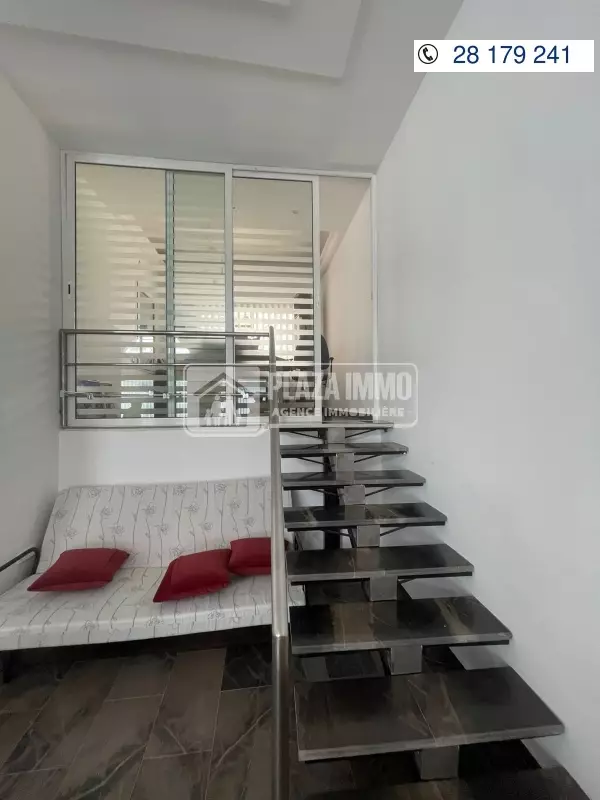 A Louer Bureau au Lac 1