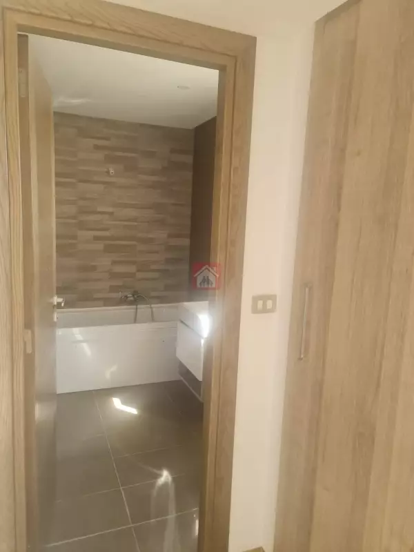 Penthouse avec Piscine à Jardins de Carthage