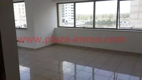 Bureaux Modernes à Louer au Lac 2 - Espace Professionnel Exceptionnel