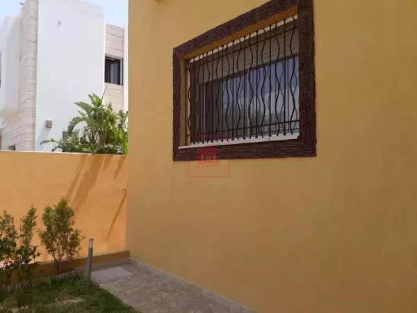 Belle Villa avec Piscine privée au Lac2