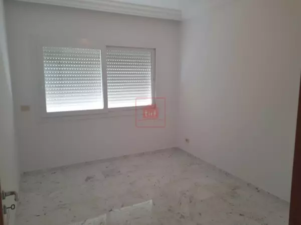 [:fr]un bel appartement s3 100% vue mer à la Marsa[:]
