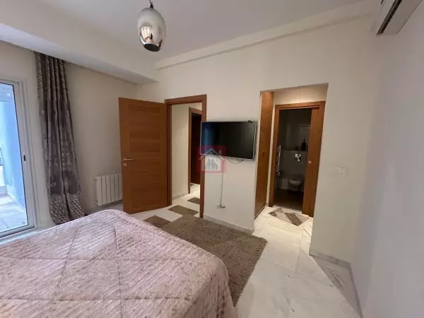 Un Bel Appartement S3 Meublé aux Jardins de Carthage