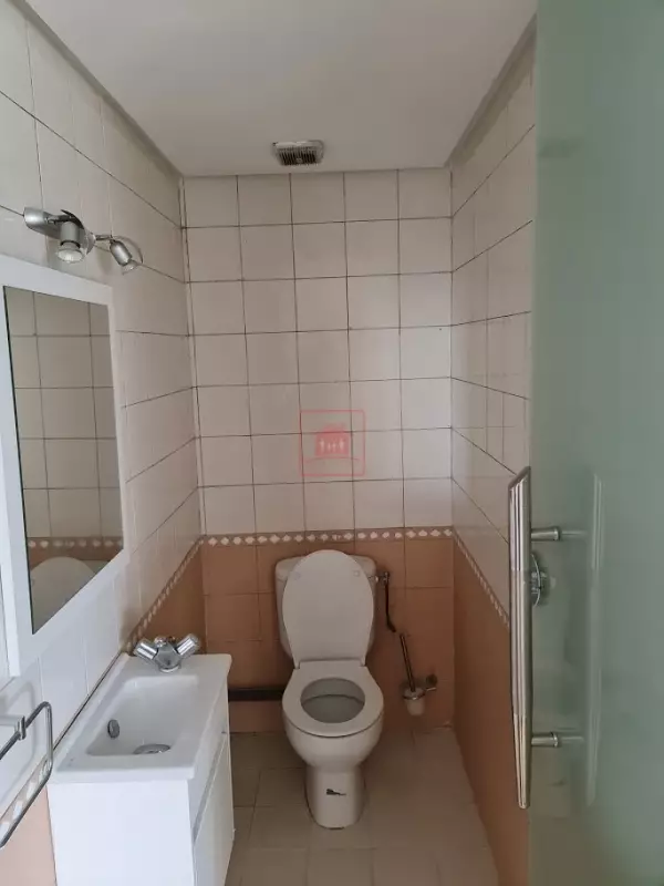 Bureau au Lac 1 Emplacement Prestigieux