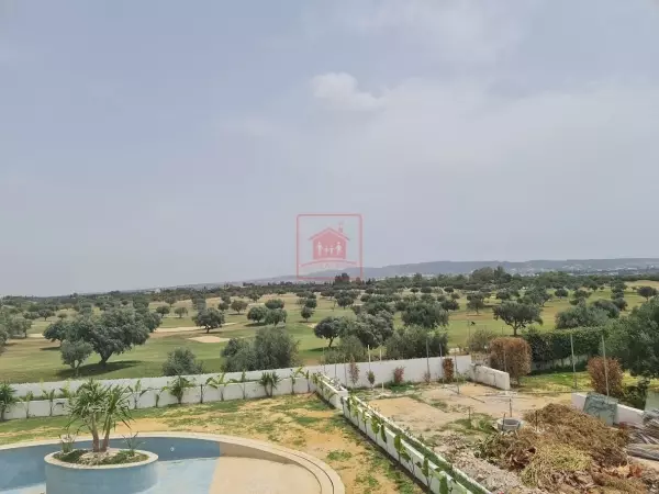 Villa de Maître Exceptionnelle à Hammamet