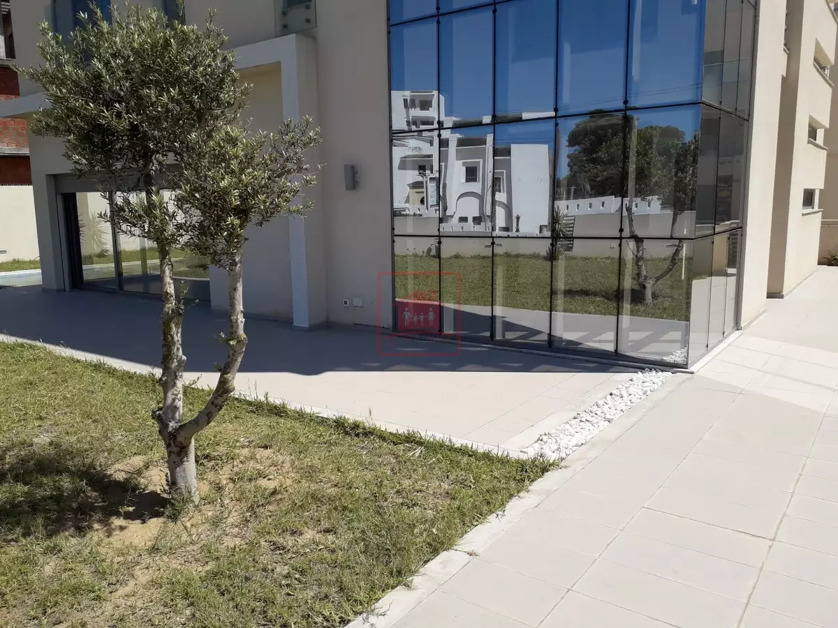 Appartements et Villas avec Piscine à Gammarth