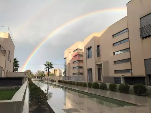 Appartements et Villas avec Piscine à Gammarth