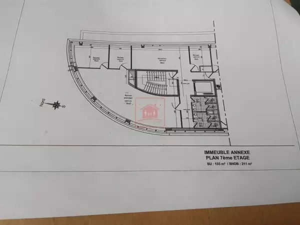 Espace de Bureau au Cœur des Berges du Lac 2