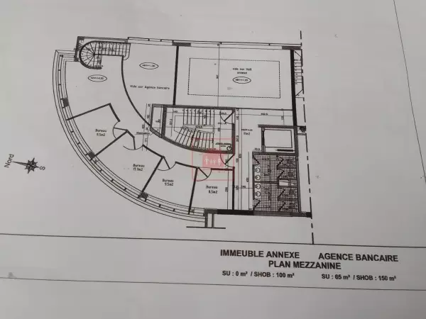 Espace de Bureau au Cœur des Berges du Lac 2