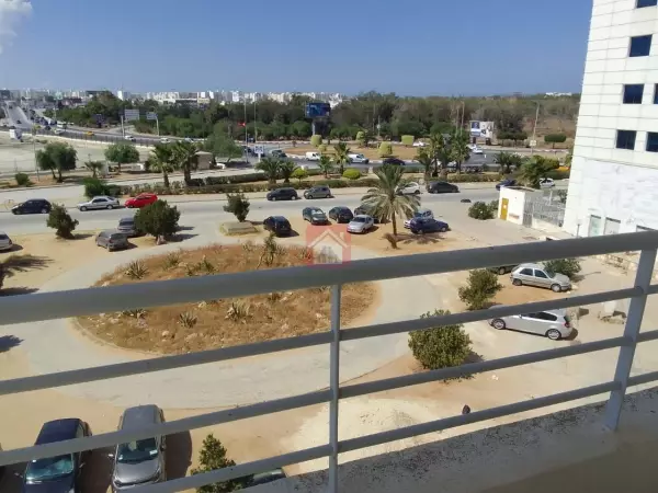Espace de Bureau au Cœur des Berges du Lac 2