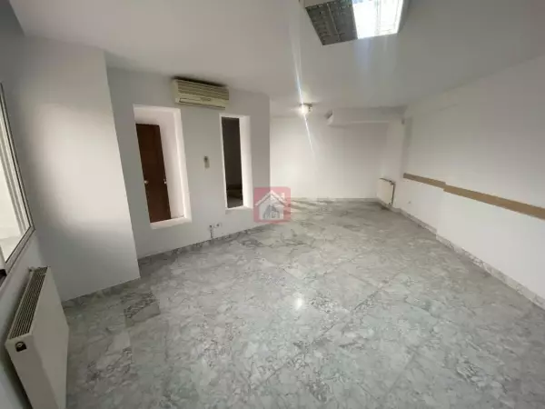 Duplex à Usage Bureautique au lac2