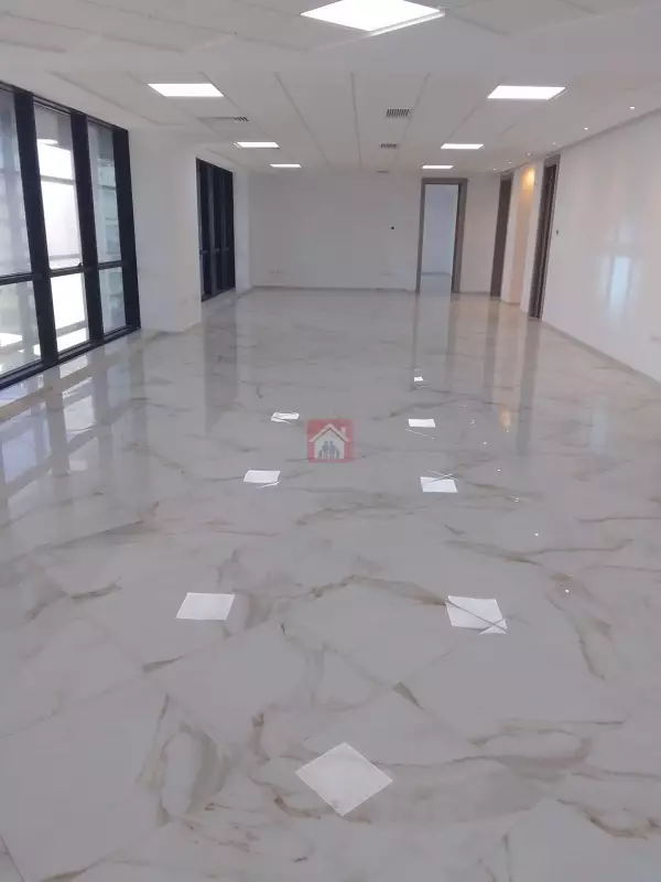 Bureau de Prestige au Cœur des Berges du Lac 2