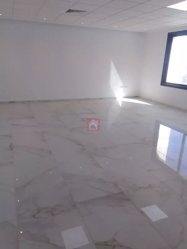 Bureau de Prestige au Cœur des Berges du Lac 2