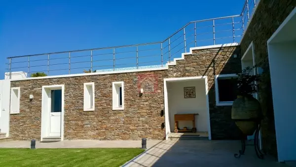 Une Maison d'Hôte Pieds Dans l'Eau à Sounine