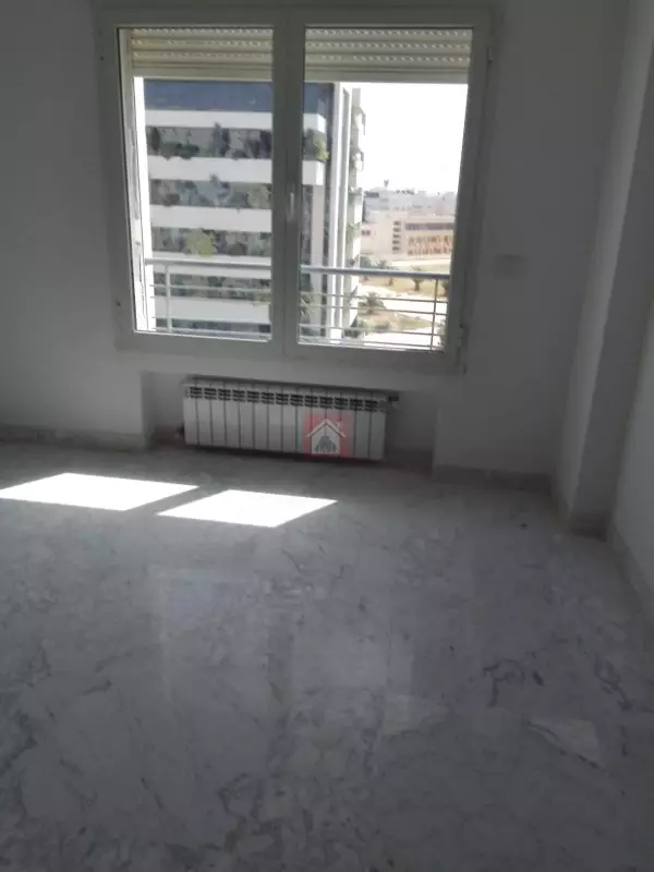 Un Spacieux Appartement S4 au Lac 2