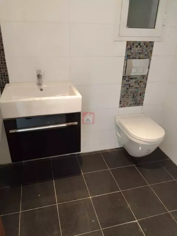 Un Spacieux Appartement S4 au Lac 2