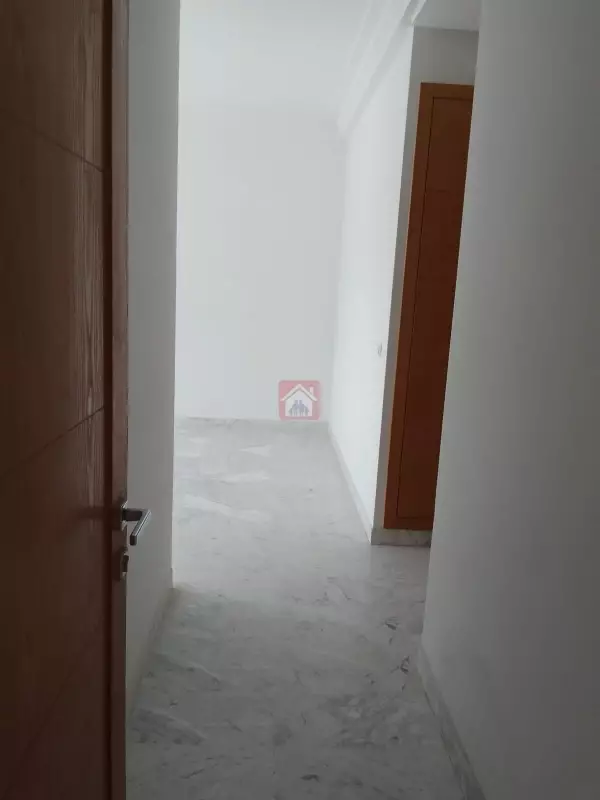 Un Spacieux Appartement S4 au Lac 2