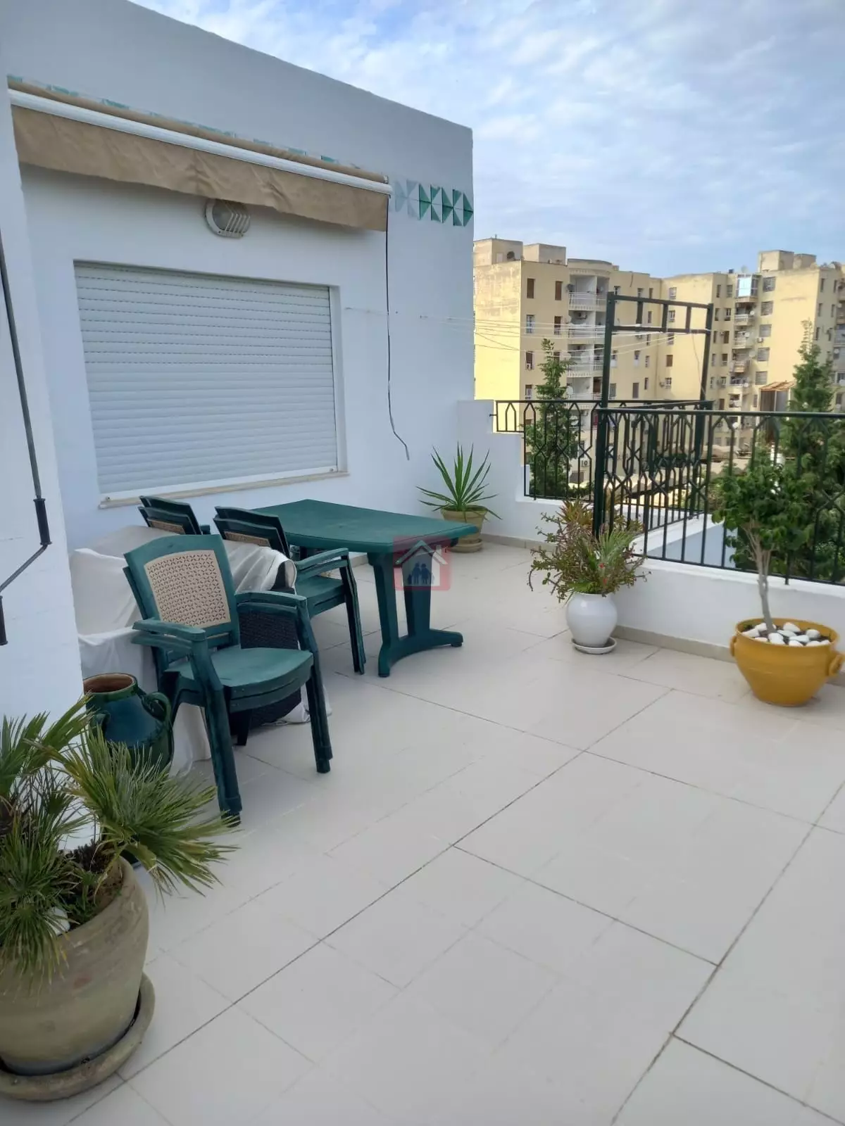 Spacieux Appartement S4 à Menzeh 9