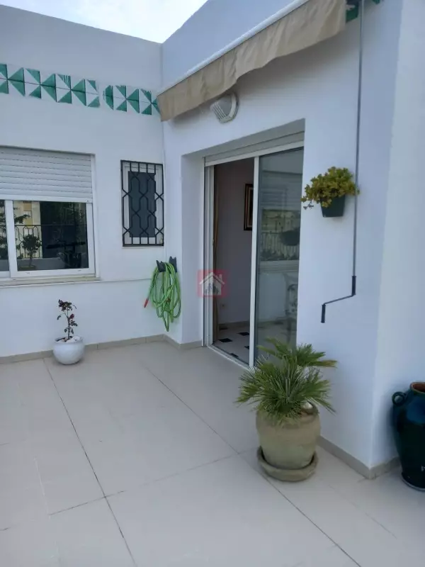 Spacieux Appartement S4 à Menzeh 9