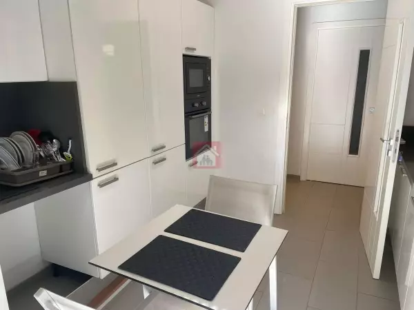 Bel Appartement au RDC à Gammarth Zone Touristique