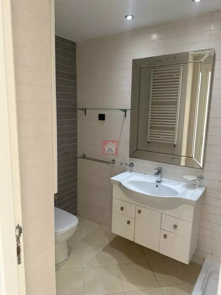 Penthouse Exceptionnel au Lac 2