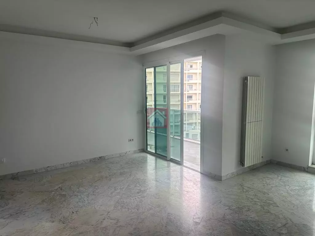 Bel Appartement Spacieux au Lac 2