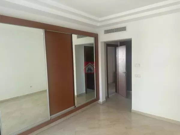 Bel Appartement Spacieux au Lac 2