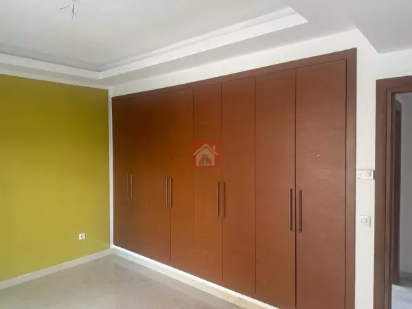 Bel Appartement Spacieux au Lac 2