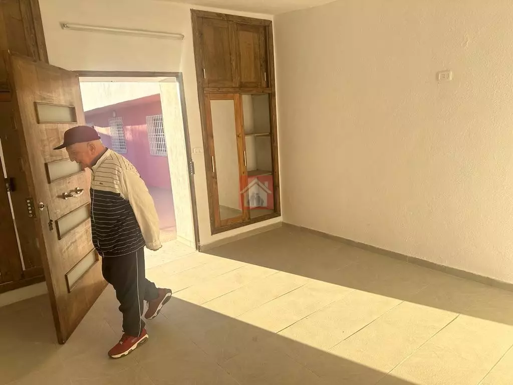 Ferme à Grombalia avec 2 Villas de Maître et Vergers Productifs