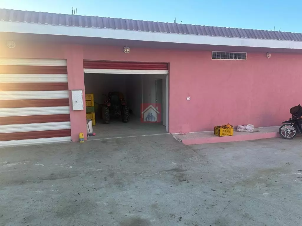 Ferme à Grombalia avec 2 Villas de Maître et Vergers Productifs