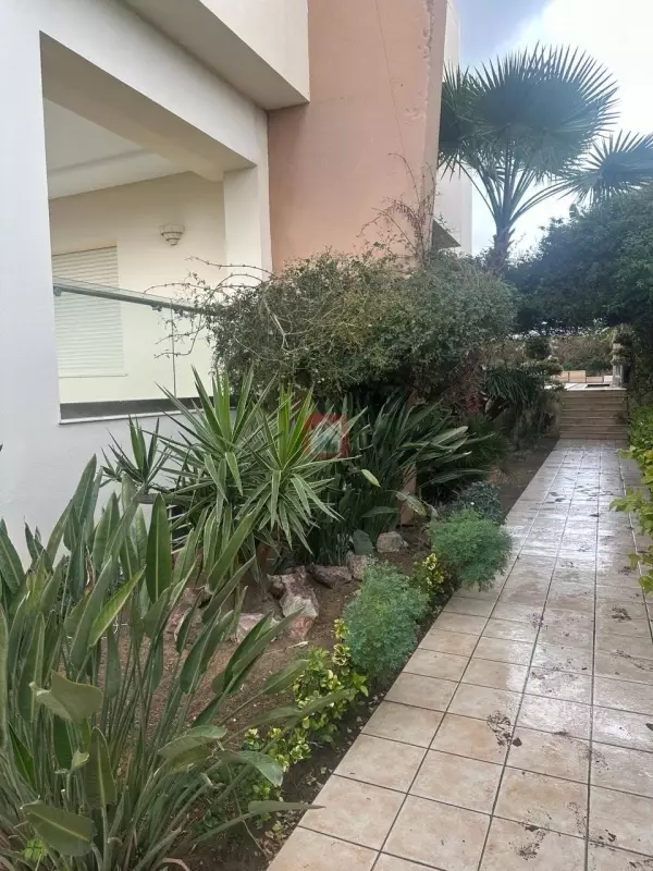 Villa de Maître aux Berges du Lac 2