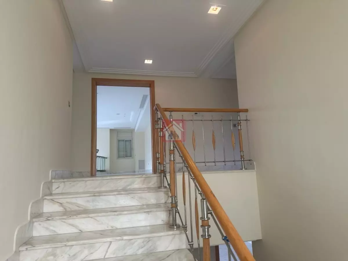 Villa de Maître aux Berges du Lac 2