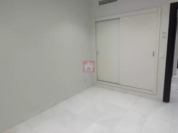 Bureau de 220m² au Lac 2