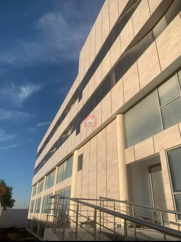 Immeuble Administratif à la Zone Industrielle Kherreddine