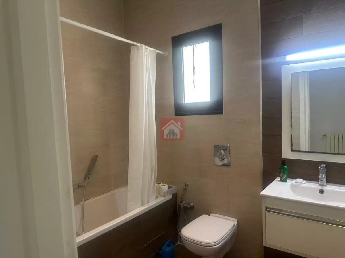 Magnifique Appartement Meublé avec Vue sur Mer à La Marsa Corniche