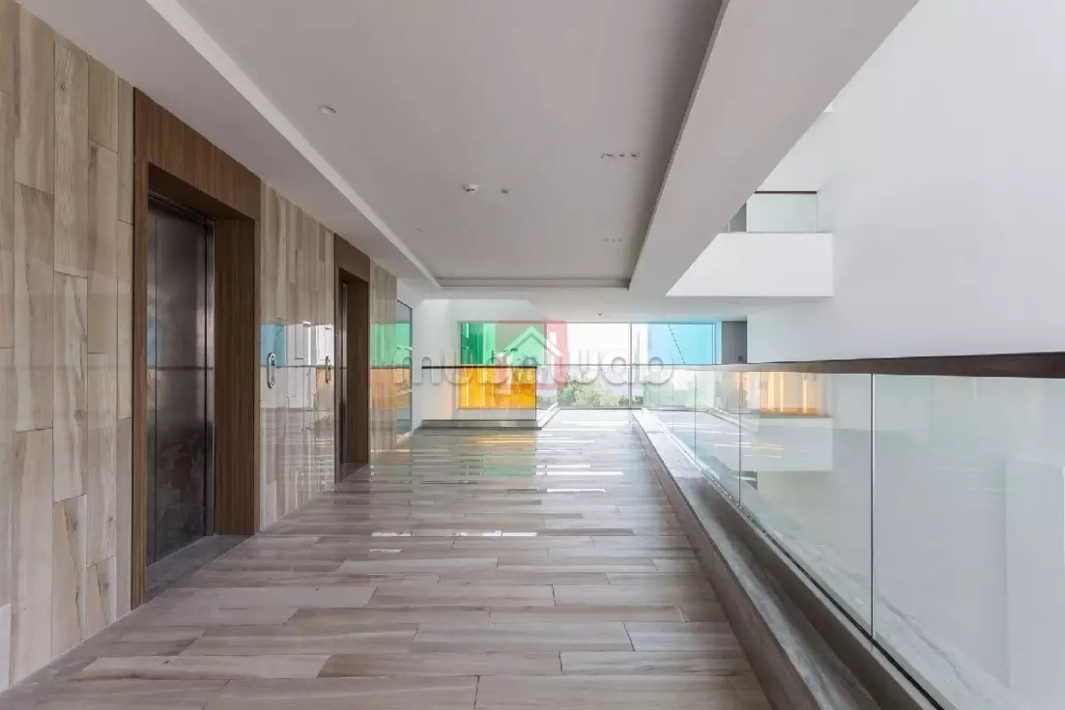 Éblouissant Bureau en Open-Space Opportunité Unique au Lac 2