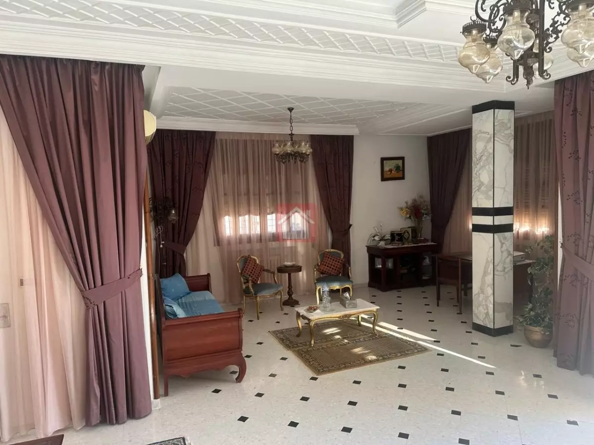 Éblouissante Villa à Mutuelleville