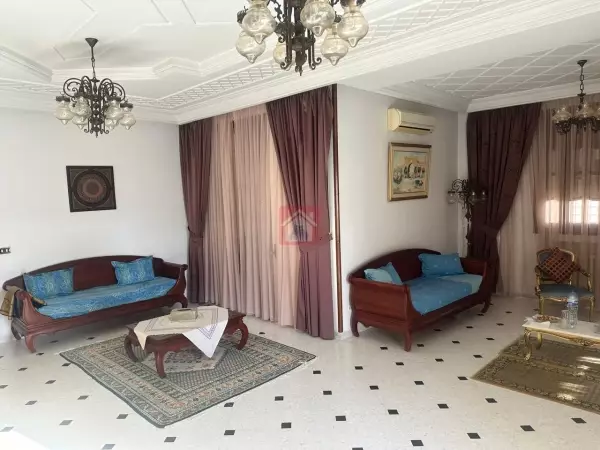 Éblouissante Villa à Mutuelleville