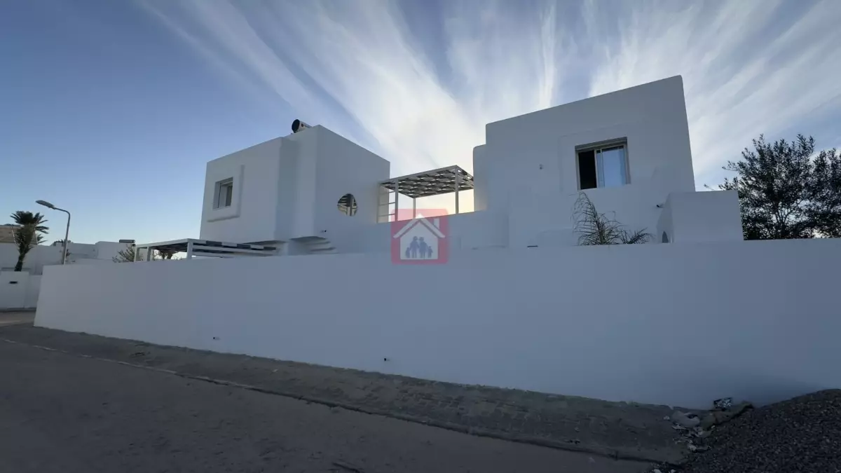 Vente Villa Exclusive à Djerba, Harmonie de Luxe et Sérénité