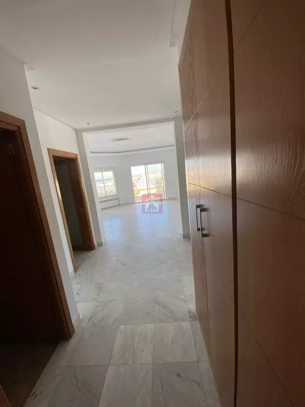 Location de Bureau de Luxe au Lac 2