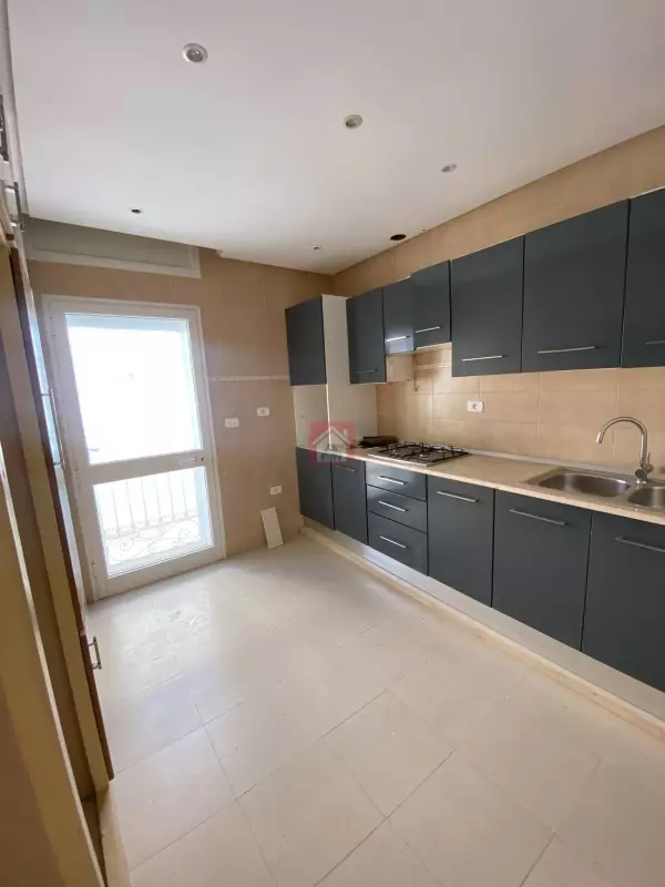 Exclusif Villa S5 à louer au lac2 , 300m²