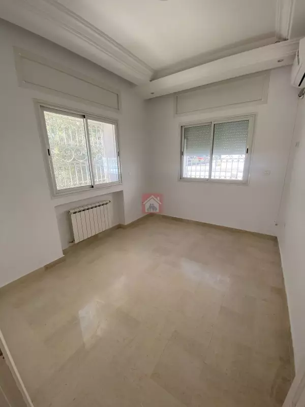 Exclusif Villa S5 à louer au lac2 , 300m²