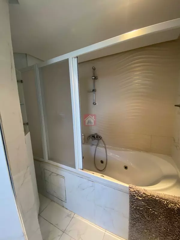 Appartement S3 à louer meublé au Lac 2