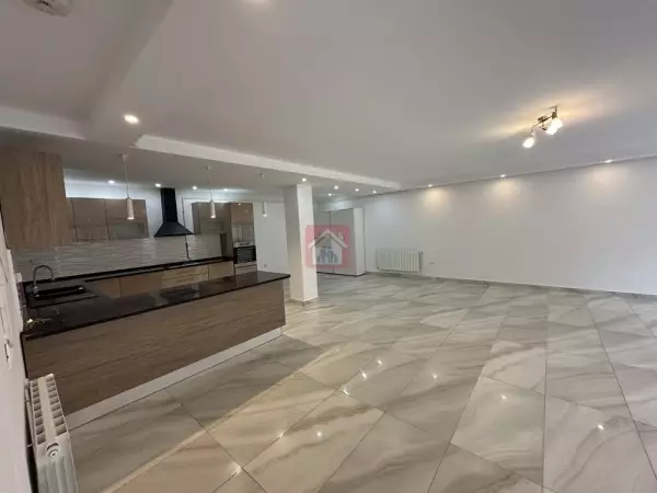 À vendre un appartement S3 Gammarth supérieur