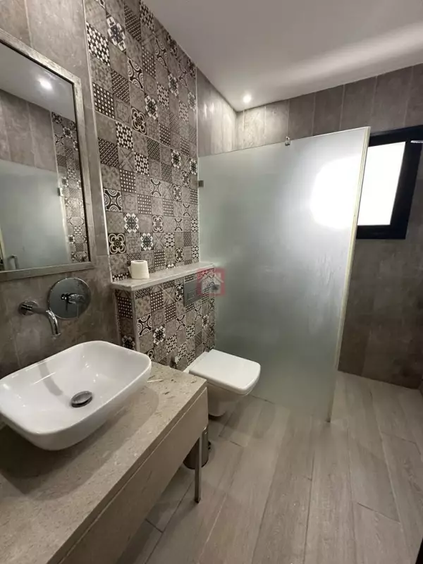 À vendre un appartement S3 Gammarth supérieur