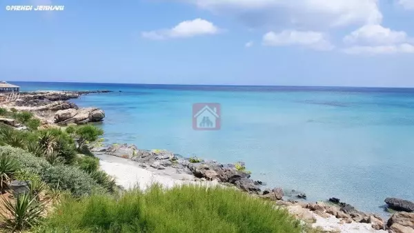 Terrain à Vendre à Kélibia la Blanche, pieds dans l'eau