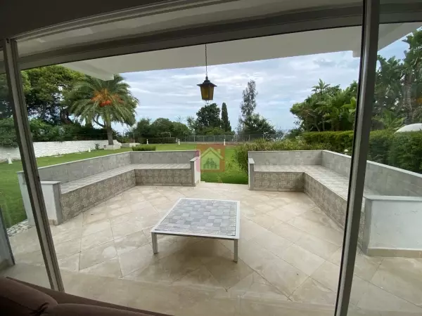Villa à Louer plein pied à Gammarth supérieur