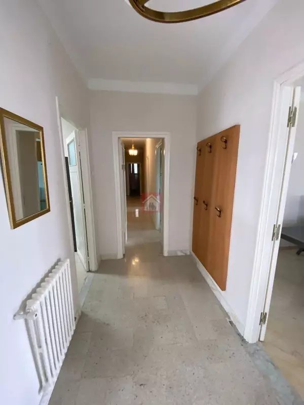 Villa à Louer plein pied à Gammarth supérieur