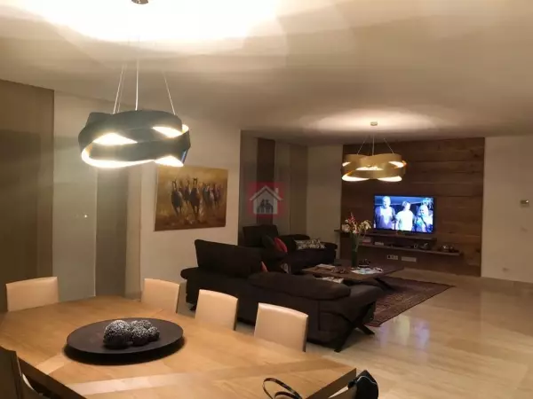 Bel Appartement S3 à Vendre au Lac 2