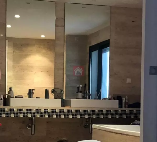 Bel Appartement S3 à Vendre au Lac 2