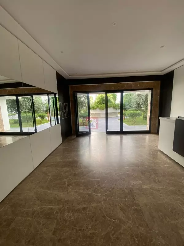Appartement Type S3 à Vendre au Lac 2